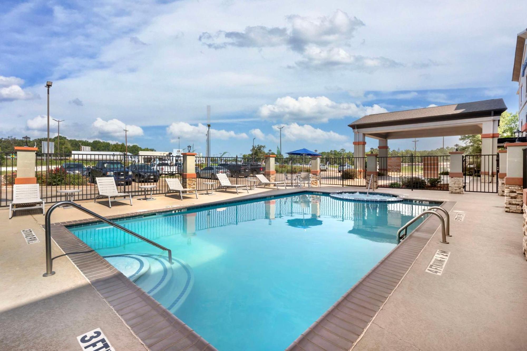 Best Western Carthage Inn&Suites Exterior foto